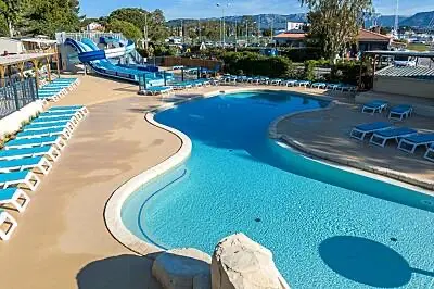 Création d’un bassin collectif sur mesure