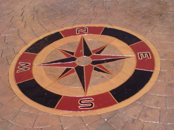 Réalisation d’un motif décoratif en béton imprimé type rosace