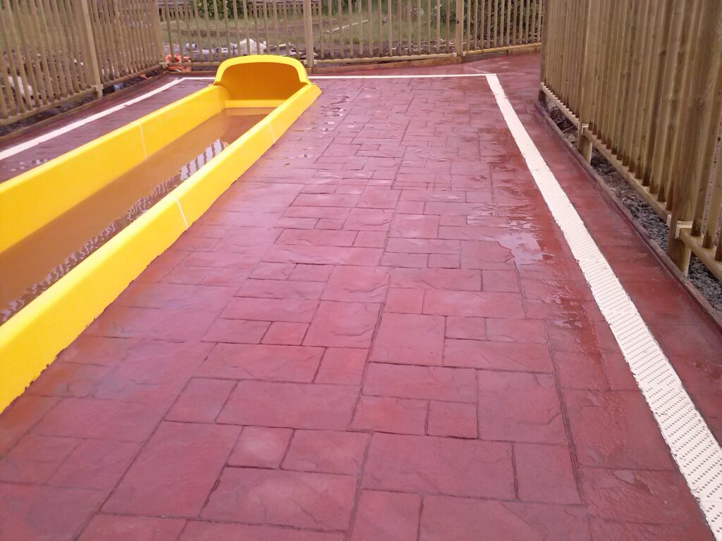 Aménagement d’une zone aquatique en béton imprimé